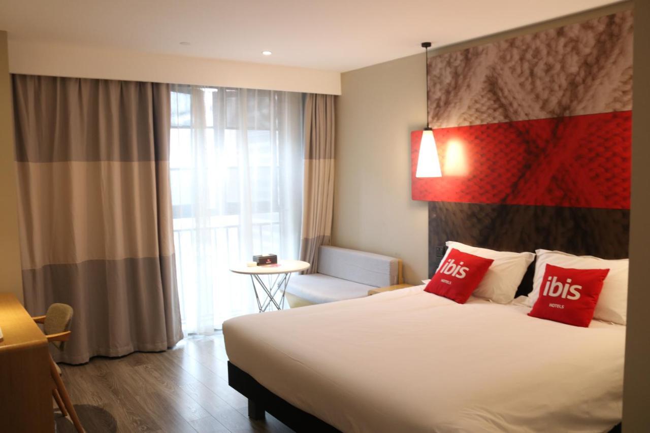 ไอบิส เฉิงตู เอสเอ็ม สแควร์ Hotel ภายนอก รูปภาพ