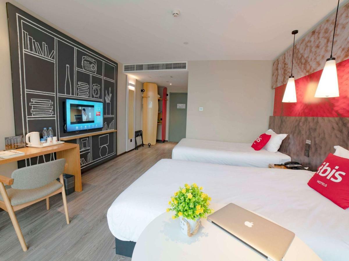 ไอบิส เฉิงตู เอสเอ็ม สแควร์ Hotel ภายนอก รูปภาพ